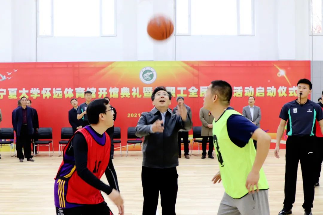 宁夏大学体育新星，王嘉鹏的璀璨之路