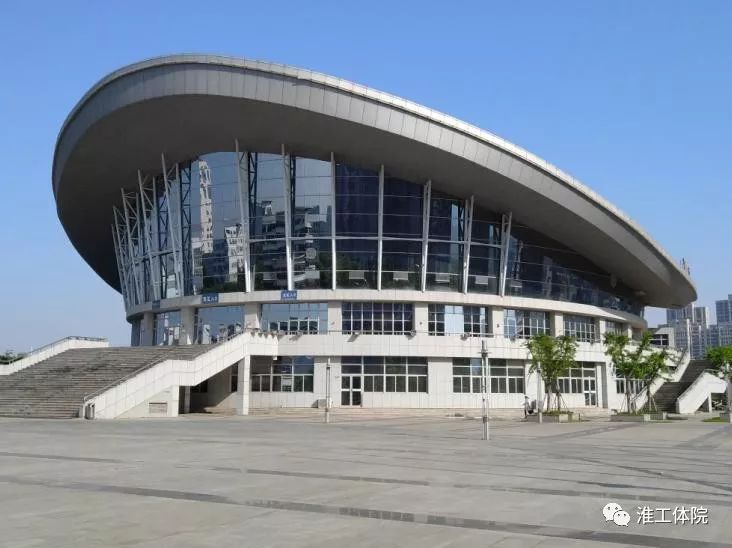 体育类院校中文科专业的融合与发展之路